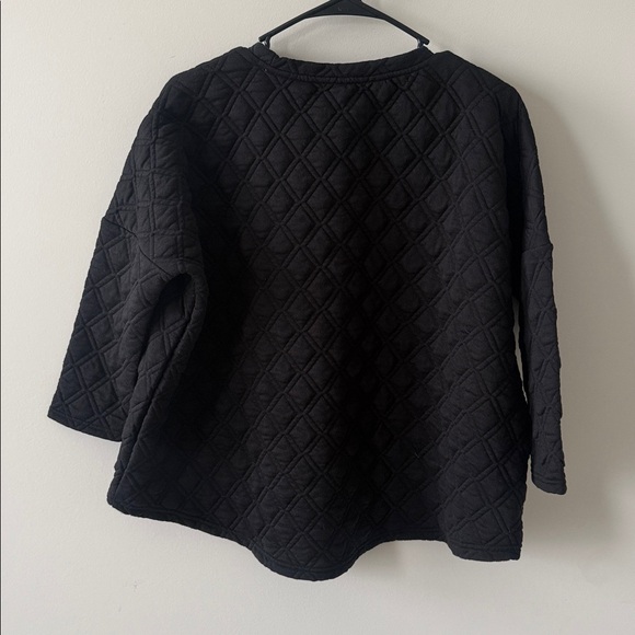 Tuckernuck Black Quilted Oversized Sweater M/L - Picture 5 of 6